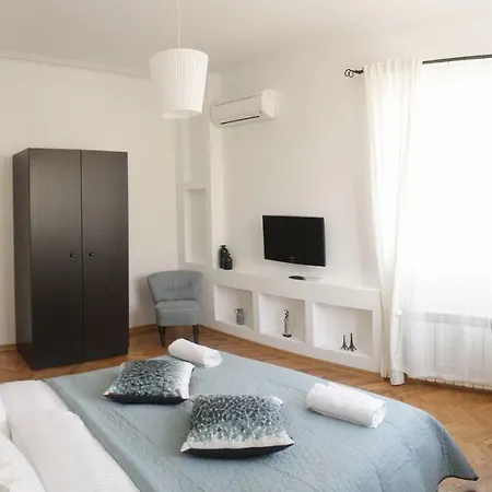 Apartment Emilly *